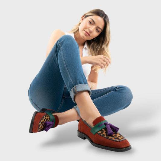 Mili | Mocasines Ortopédicos Multicolor Leopardo Borlas